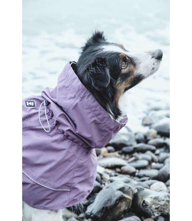 Hurtta Drizzle Mantel Aubergine (Lila) Regenjacke für Hunde Moin Hund