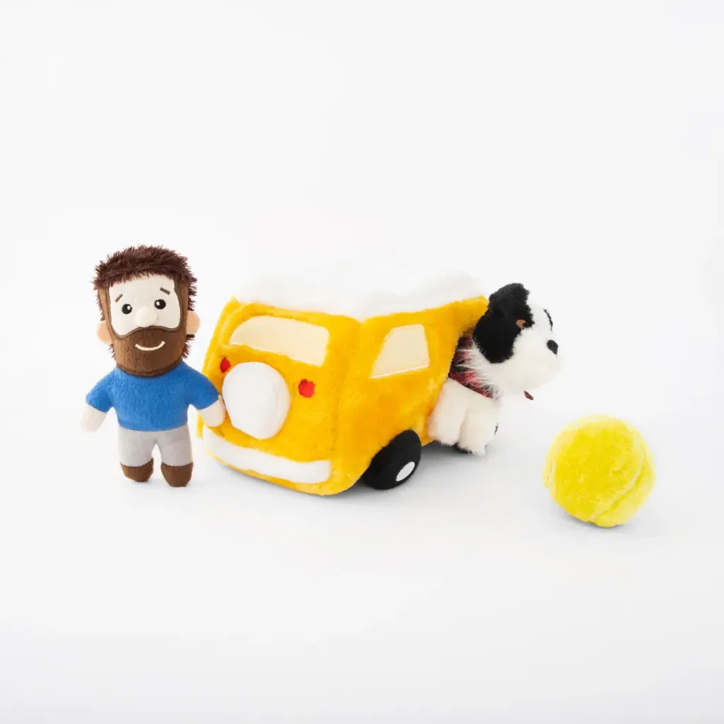 Zippy Burrow - Momo & Andrew im gelben Bus 