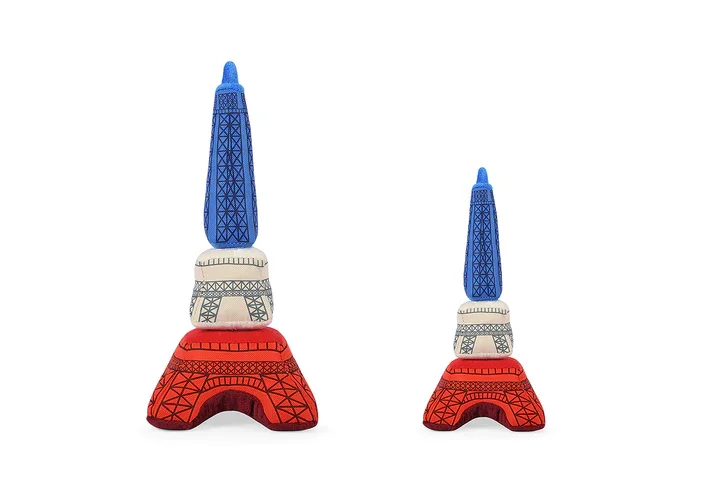 P.L.A.Y. - Eiffelturm