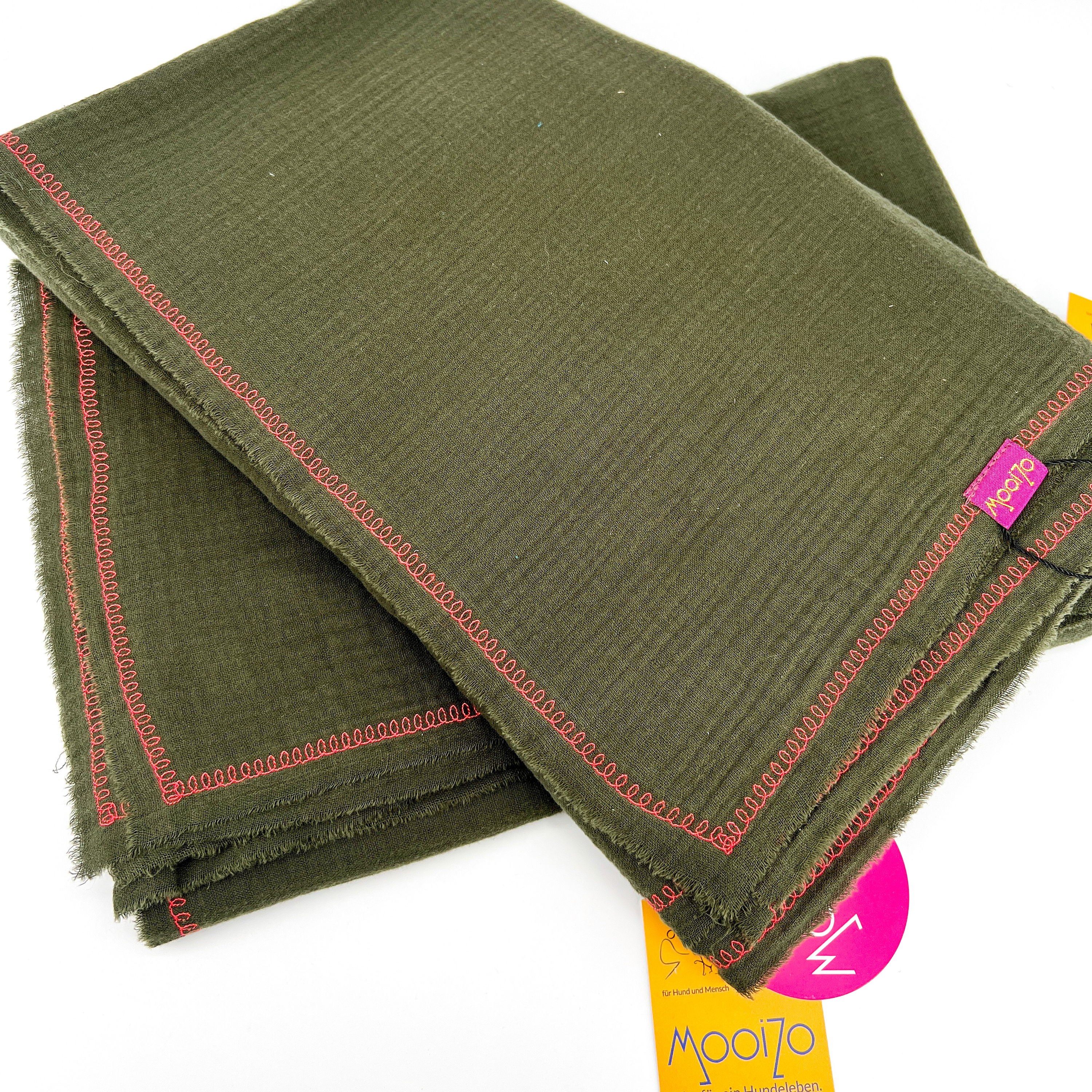 NeckWrap "Fluffy Musselin" XXL Tuch - Armeegrün/Neonpink